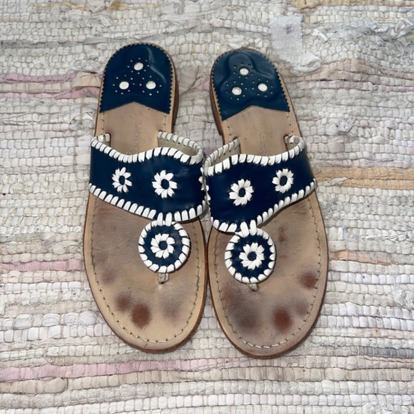 Jack Rogers Navy Blue and White Thong Toe Sandals Size 8 - Picture 2 of 5